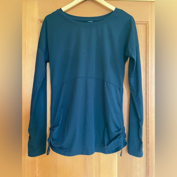 Fabletics Long Sleeve Top - Picture 1 of 6